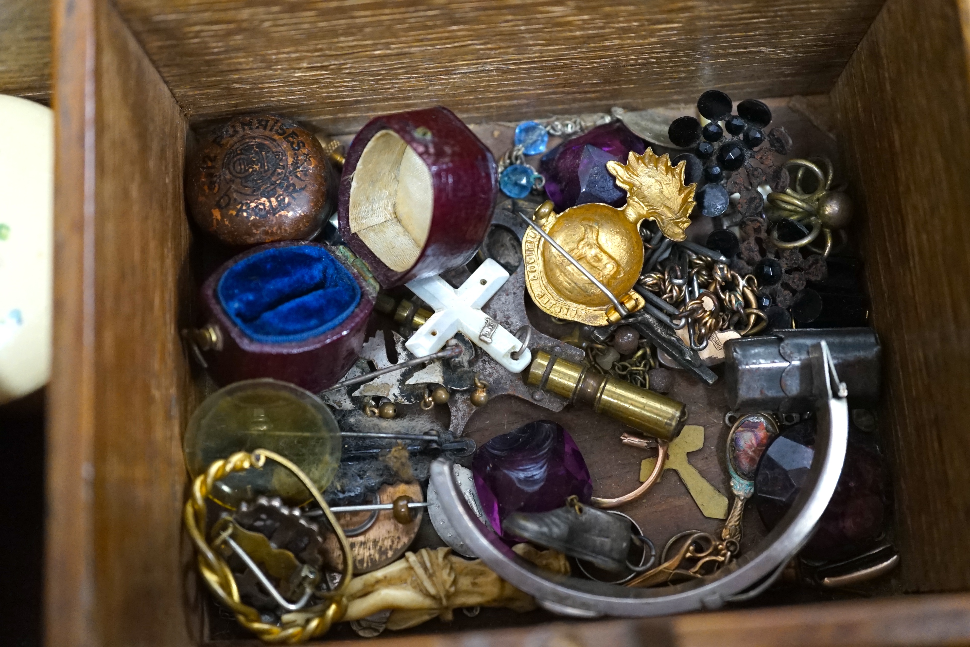 A quantity of assorted 19th century and mainly later costume jewellery and other items including folding tortoiseshell lorgnettes, antimony box, fob seal, silver and hardstone anchor brooch, white metal and enamel rings,